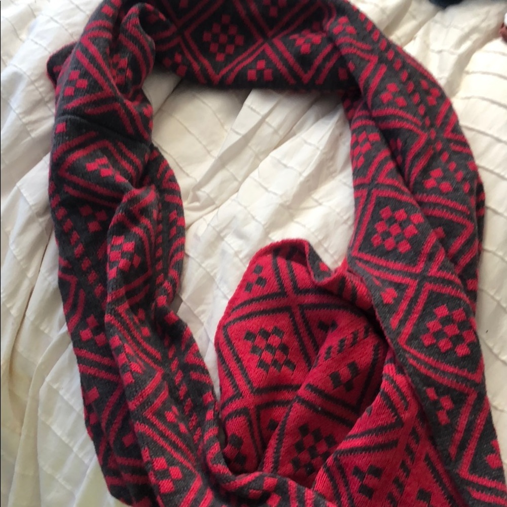 Reversible infinity scarf!